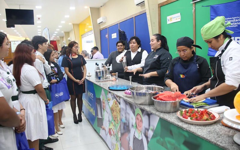ITB da la bienvenida a los futuros líderes de Ecuador en su Open House 2024.