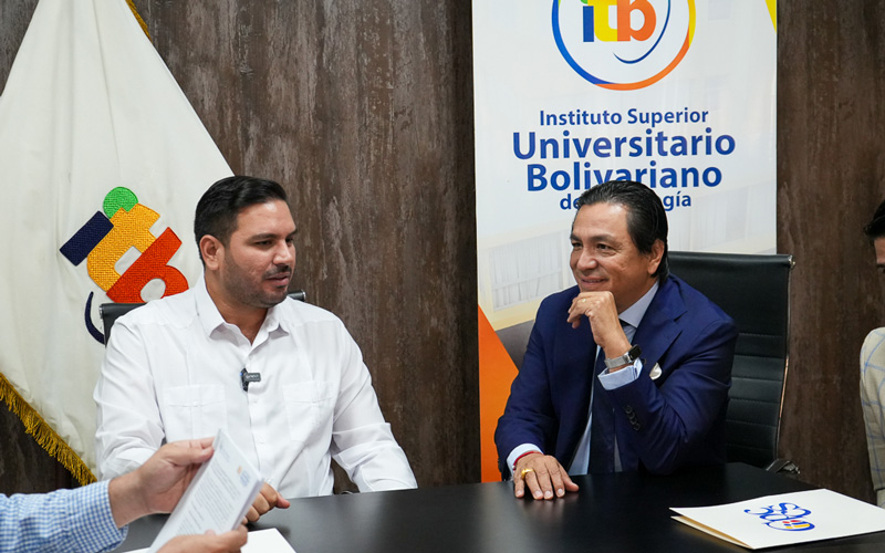 ¡ITB suscribe convenio con el CPCCS para fortalecer la participación ciudadana y la transparencia! 