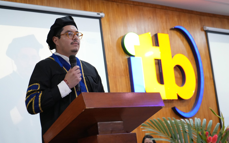 ¡Más de 200 estudiantes del ITB celebran el logro de sus metas! 