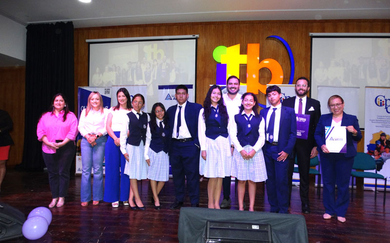 Conoce más detalles de la Ceremonia de Premiación de la Gran Final del Concurso Intercolegial   "¡Quién Sabe, Participa!" 