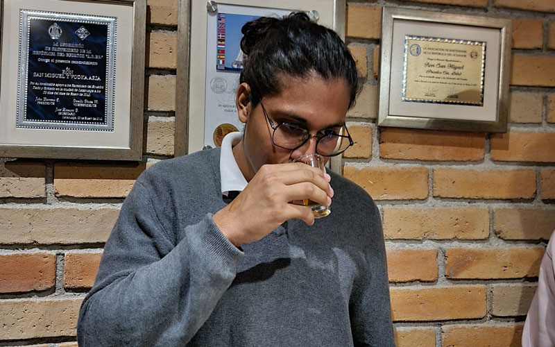 Estudiantes de Gastronomía del ITB profundizan su formación en la Cava San Miguel en Cuenca.