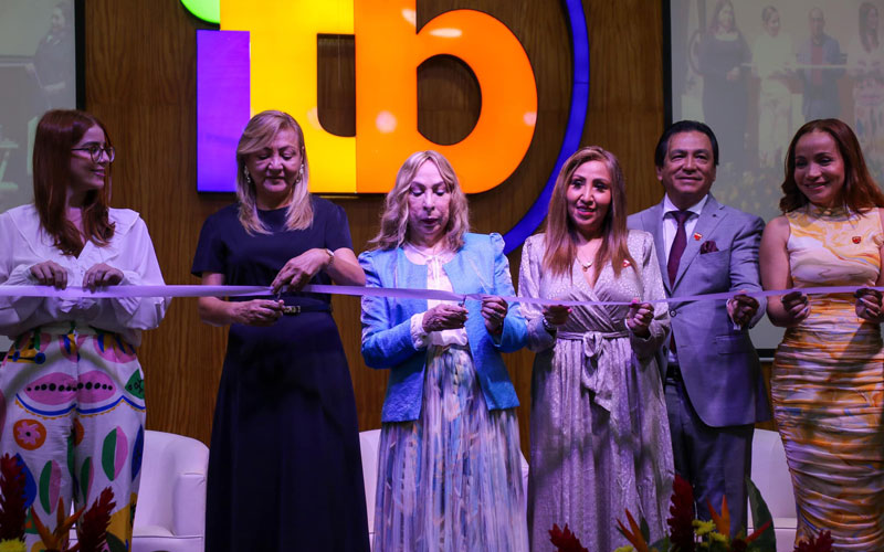 Primer día de la III Cumbre de Mujer Impacto Mundial: Mujeres en Acción y Cultura de Paz