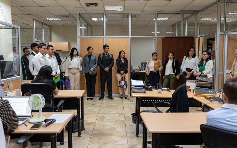 ¡Un nuevo desafío profesional comienza! 