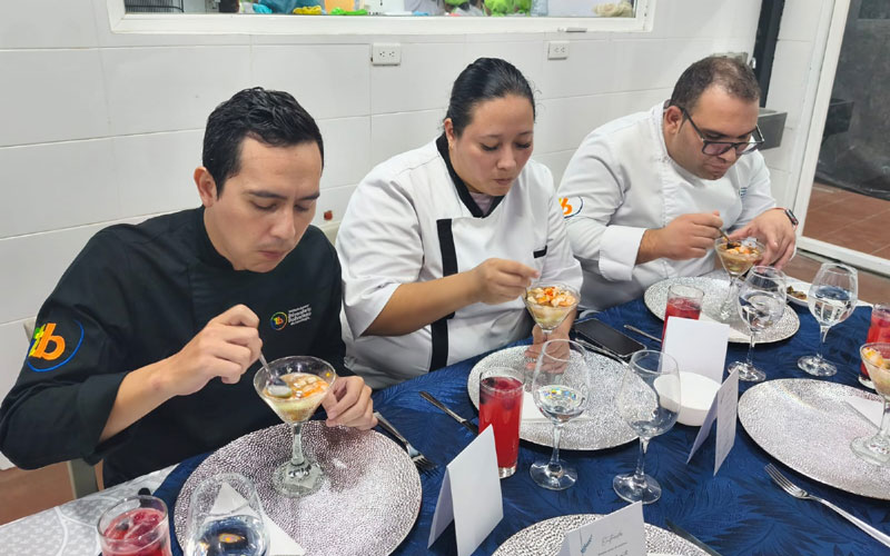 Estudiantes de Gastronomía del ITB presentan “Fusion Girls"