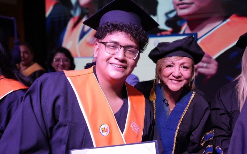 II Jornada de Graduación ITB 2025 destaca el éxito del convenio ITB-DASE que transforma vidas.