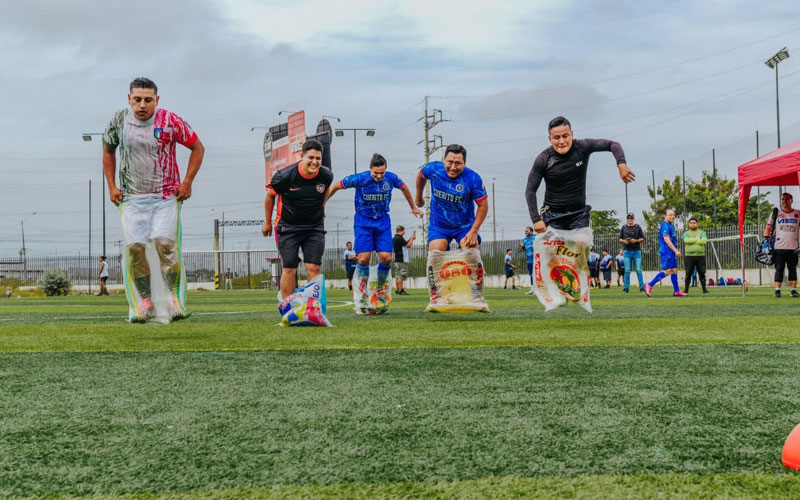 ITB y UBE celebraron a los padres con deporte, alegría y reconocimientos 
