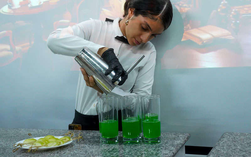 Estudiantes de Gastronomía del ITB fusionan conocimiento y arte en “Gastro Garden”