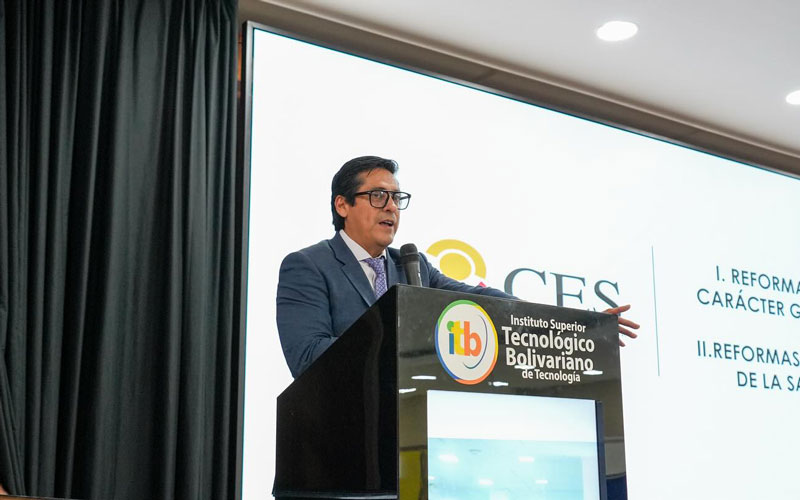ITB es anfitrión del taller nacional del CES con rectores y delegados de institutos tecnológicos.