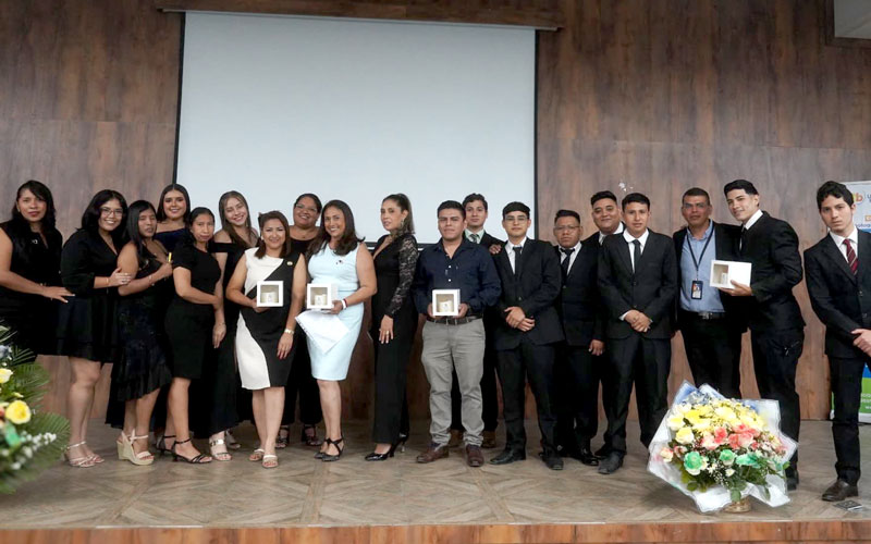 ¡El Segundo Simposio de Optometría fue un rotundo éxito!