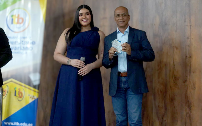 ¡El Segundo Simposio de Optometría fue un rotundo éxito!