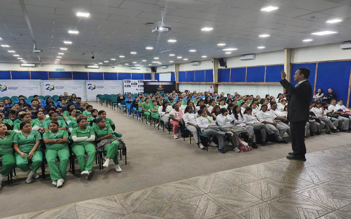 ITB y el Ministerio de Trabajo inauguran la Feria Nuevo Empleo Guayaquil 2025.