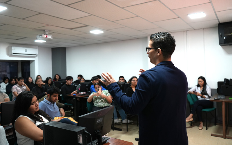 Aprendiendo de los expertos