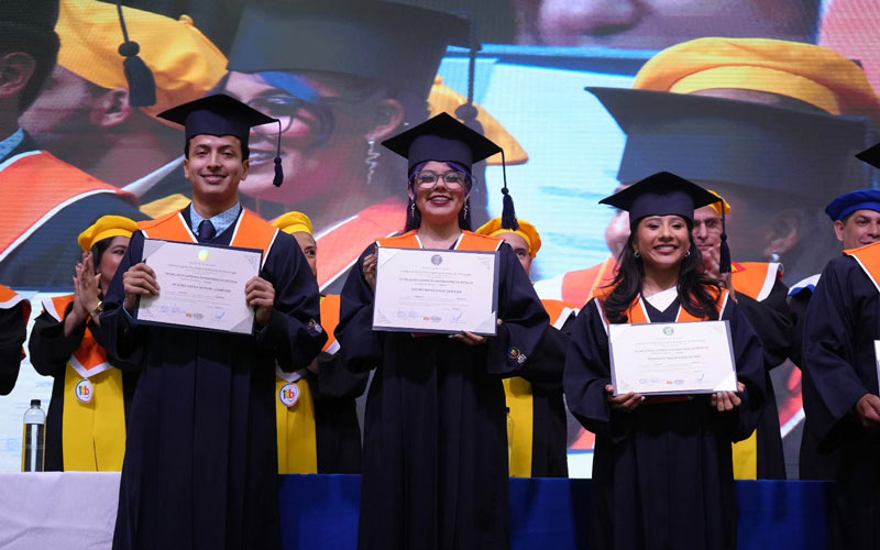 ITB tituló a más de 960 nuevos profesionales de la Facultad de Salud y Servicios Sociales 