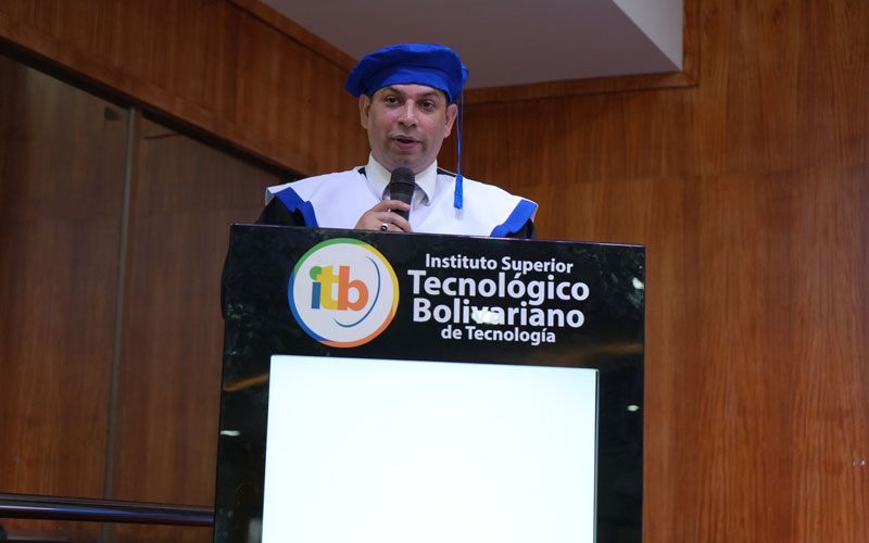 ITB invistió a más de 270 nuevos profesionales en la Segunda Jornada de Graduación de la FASSS - Promoción 2025.