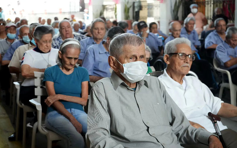 ITB lleva luz y esperanza al Hogar del Corazón de Jesús con emotiva posada navideña