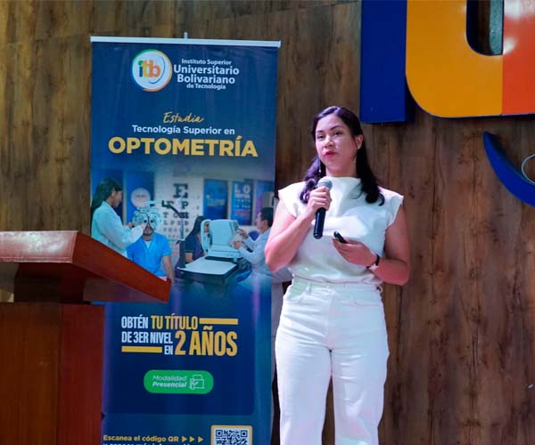Jornada académica por el Día Mundial del Glaucoma promueve la prevención en salud visual.