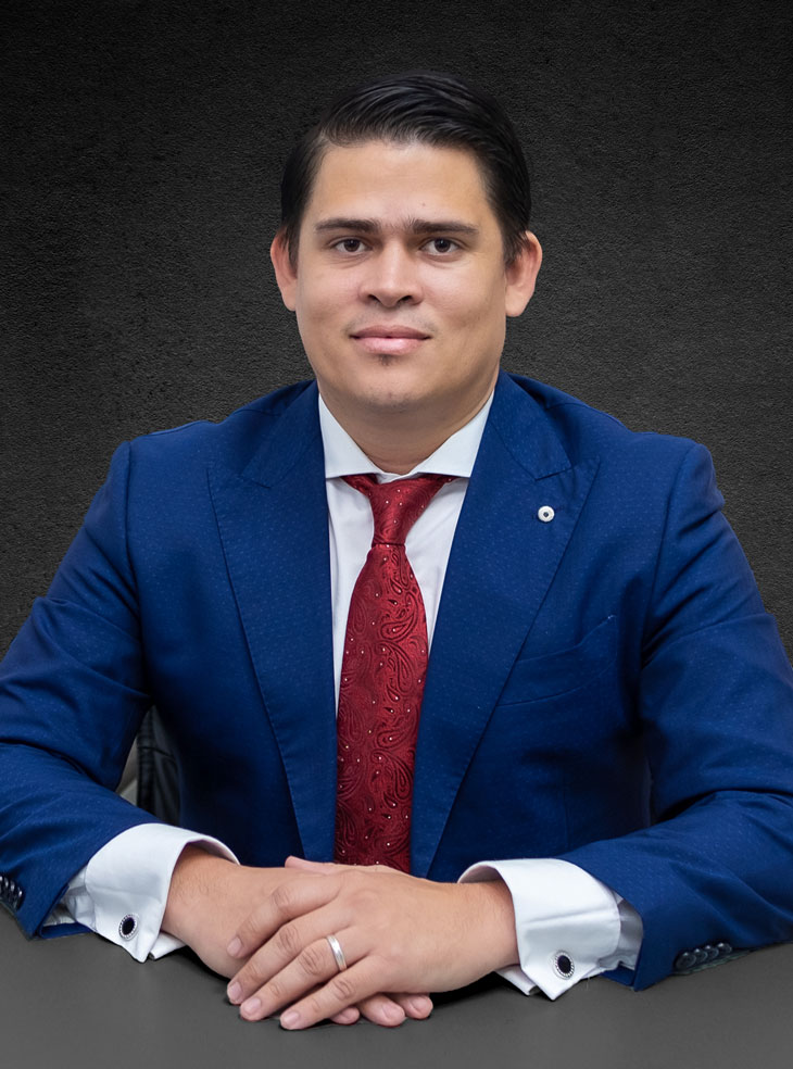 Abg. Luis Abdón Rivera Paredes, MBA