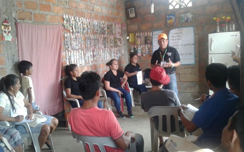 PROYECTO DE CAPACITACIÓN A LA COMUNIDAD