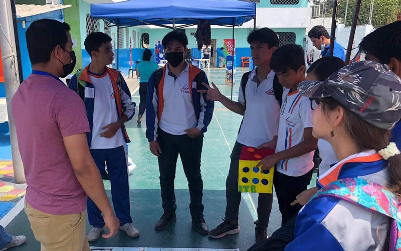 El ITB presente en feria de universidades. Representantes de la Facultad de Ciencias Económicas y Sistemas (FACES)