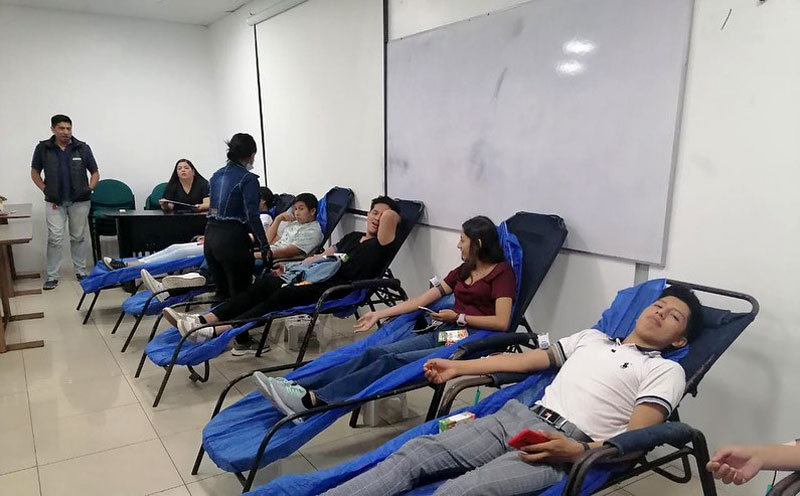 Estudiantes de ITB se unen a la campaña de Donación de Sangre