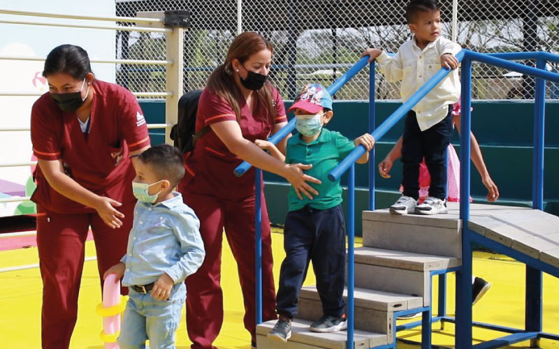 En el marco del Día del Niño, los estudiantes de la carrera de Tecnología Superior en Rehabilitación Física del ITB realizaron un acompañamiento a lo