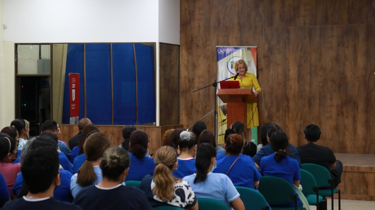 Tecnología Superior Universitaria en Podología y Tecnología Superior Universitaria en Gerontología