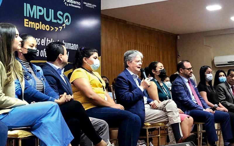 Presidente de la República visita ITB para la I Convención Impulso Empleo