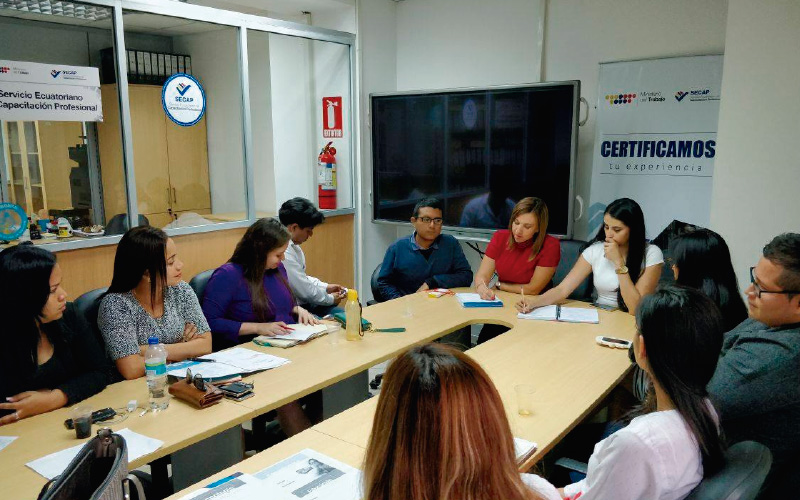 CAPACITACIÓN CON SECAP