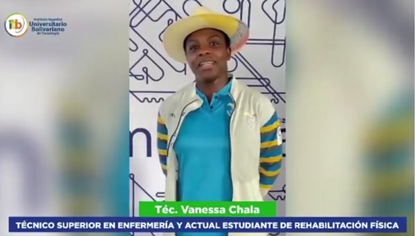 Vanessa Chala, graduada en la carrera de Enfermería y actualmente estudiante de la carrera de Tecnología Superior en Rehabilitación Física