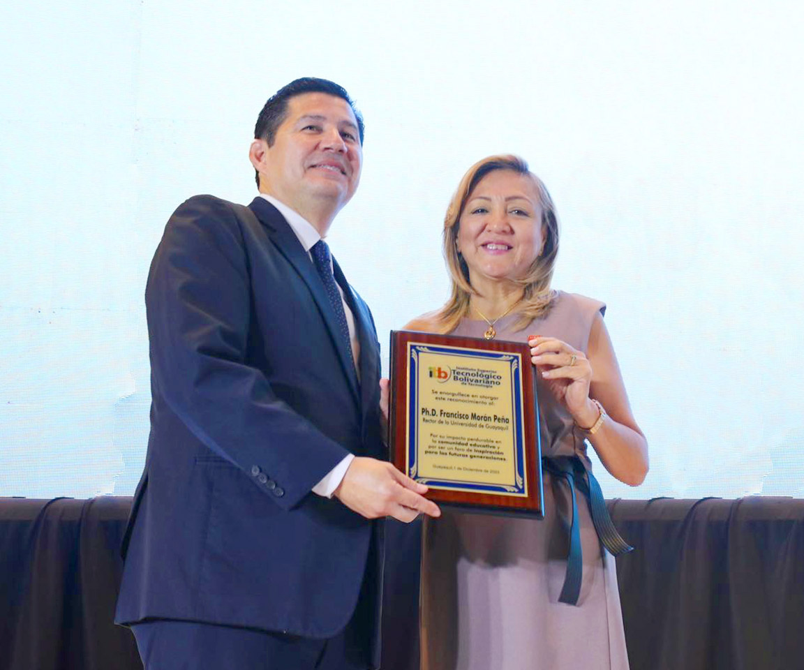 ITB presente en el aniversario 156 de la Universidad de Guayaquil