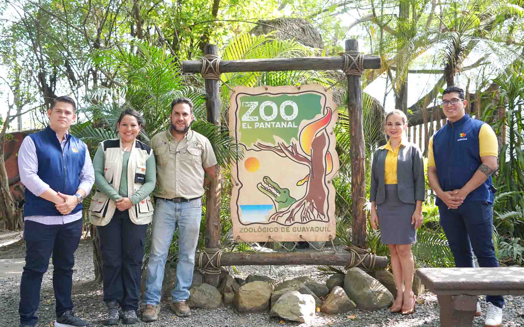 Se realiza acercamiento con autoridades del Zoológico "El Pantanal"