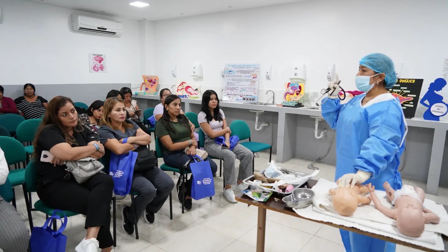 ¡Un éxito total! El vive la experiencia de la carrera Técnico Superior en Enfermería