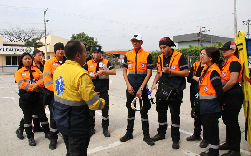 ¡Nuestros estudiantes de Emergencias Médicas están listos para todo! 