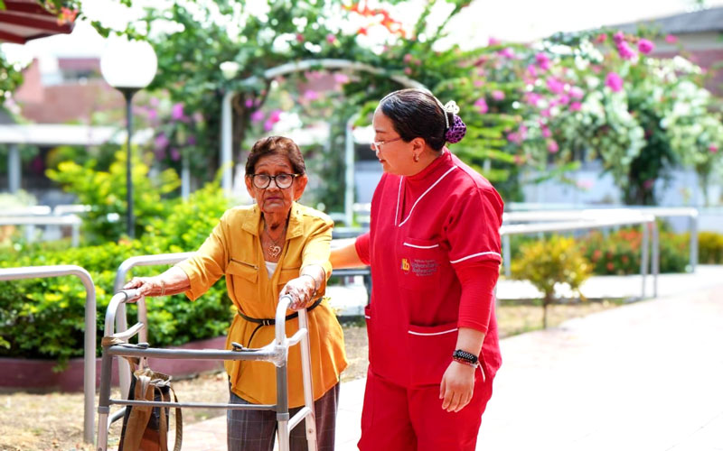 ¡Estudia Gerontología en ITB!