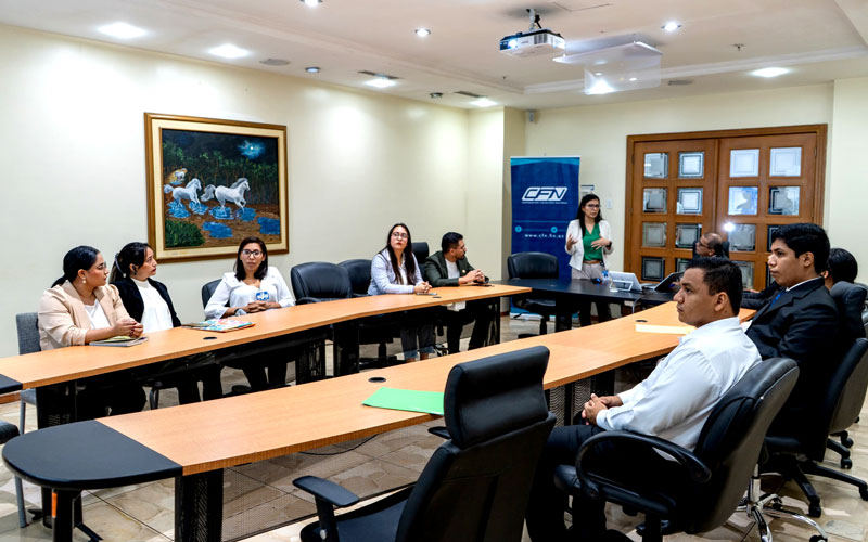 ¡Un nuevo desafío profesional comienza! 