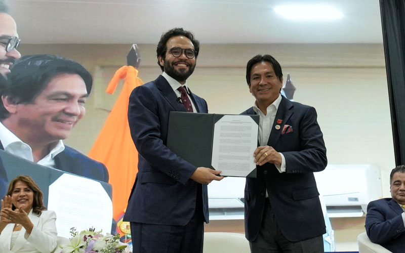 Autoridades del ITB participan en el lanzamiento de la campana nacional Recuperando el Futuro por un Ecuador Libre de Drogas