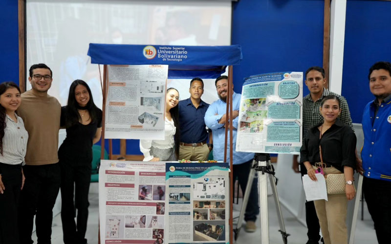 Estudiantes del ITB presentan con éxito proyectos en Feria de Buenas Prácticas Comunitarias