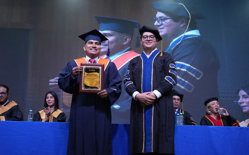 ITB celebra la incorporación de 362 nuevos tecnólogos en dos emotivas ceremonias de graduación.