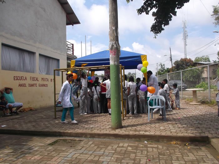 FERIA DE NUTRICIÓN EN LA UNIDAD EDUCATIVA - ÁNGEL DUARTE GUARNIZO