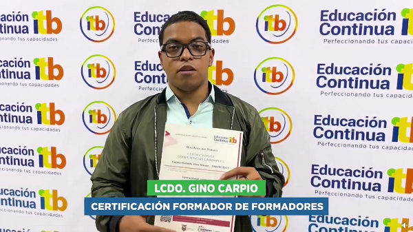 El Lcdo. Gino Carpio, docente de inglés de una prestigiosa institución del país.