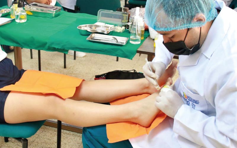 Estudiantes de la carrera de Podología realizaron prácticas en la Escuela de Formación de la Comisión de Tránsito del Ecuador