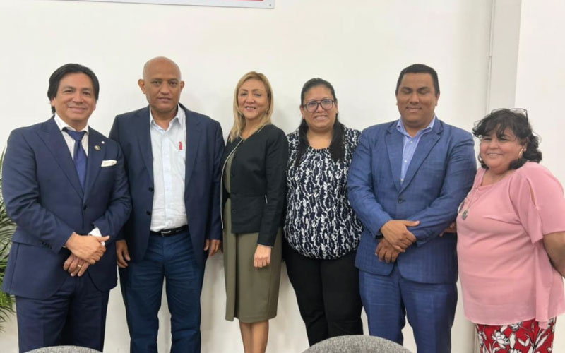 Autoridades del ITB participan en la RIT2