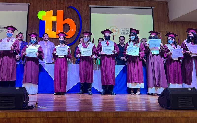 Llegó el gran día: su graduación