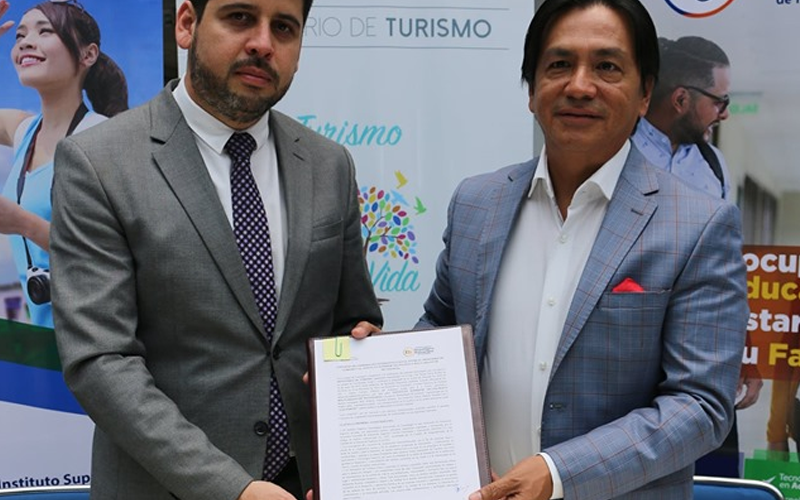 ITB firmó convenio con el MINTUR