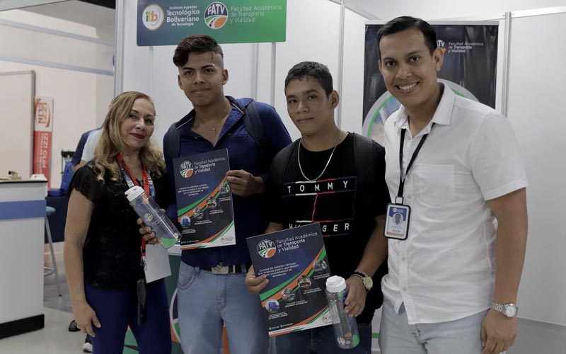 Nuestra Facultad de Transporte y Vialidad estuvo presente en la @feriaexpomec_ec