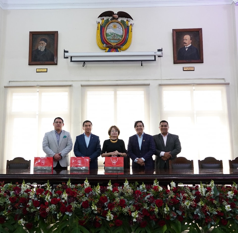 Lazos de cooperación entre Universidad Bolivariana del Ecuador (UBE) y la Cruz Roja Ecuatoriana