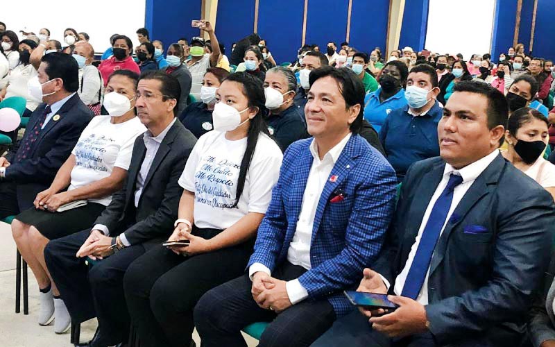 "Me quiero, me cuido, me respeto"