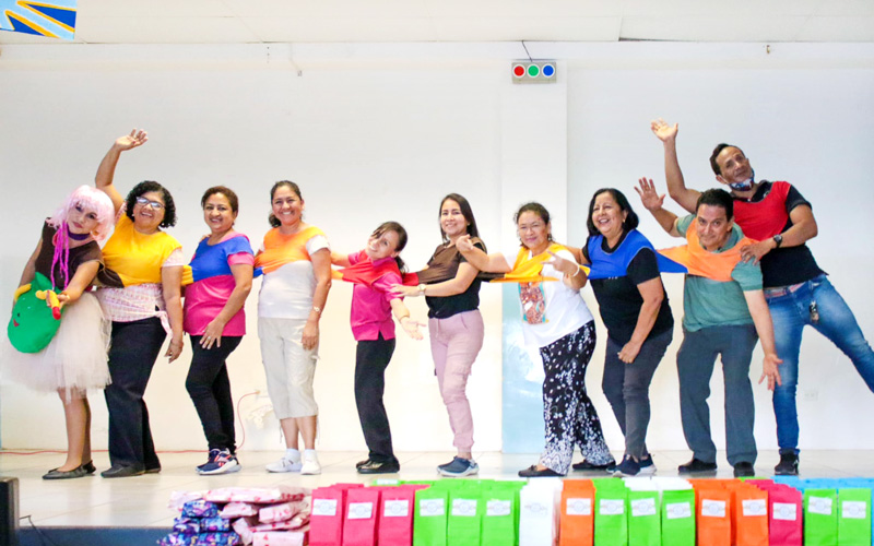 Estudiantes de la FACES celebran el Día Internacional de las personas sordas