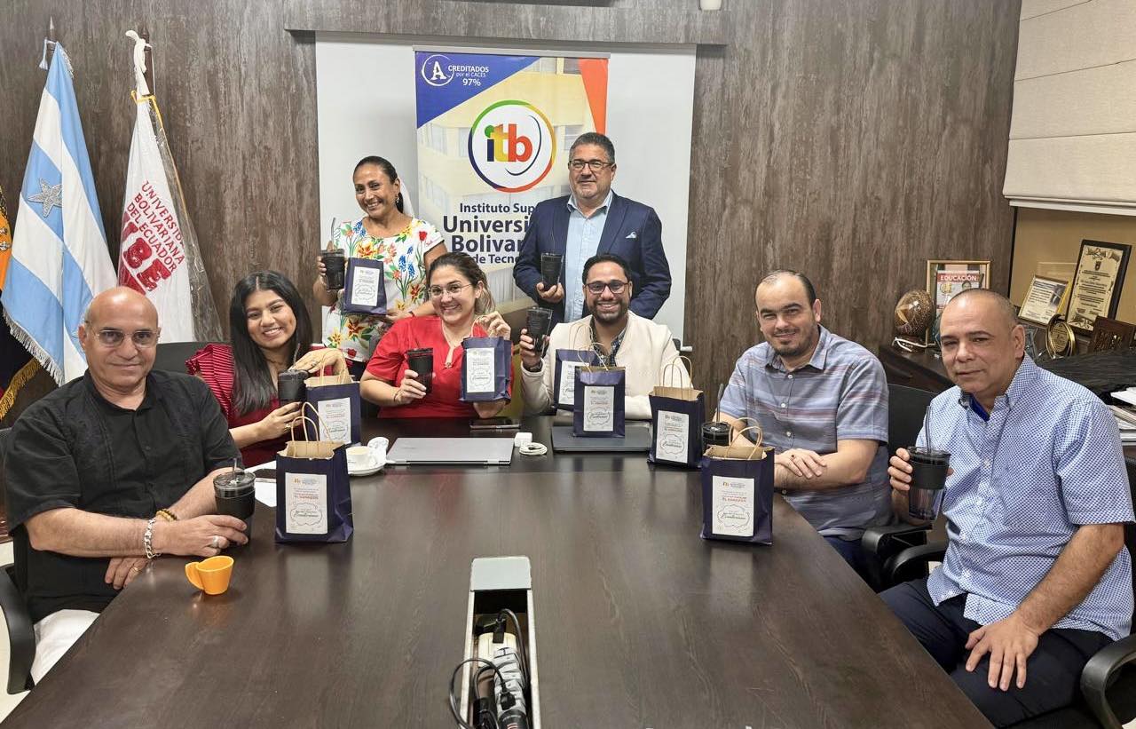 ¡En el Instituto Superior Universitario Bolivariano de Tecnología (ITB), celebramos a nuestros maestros con un homenaje especial en su día!