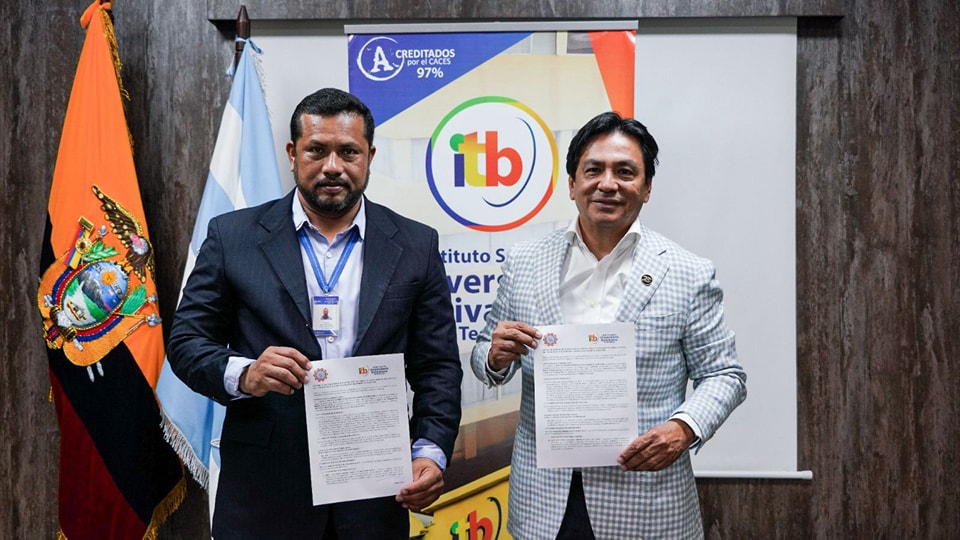 ITB y Sindicato de trabajadores de CNEL firma convenio interinstitucional.